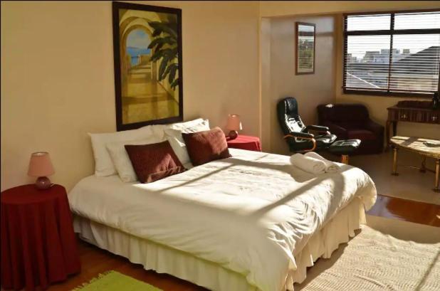 Bellevue Manor * Cape Town