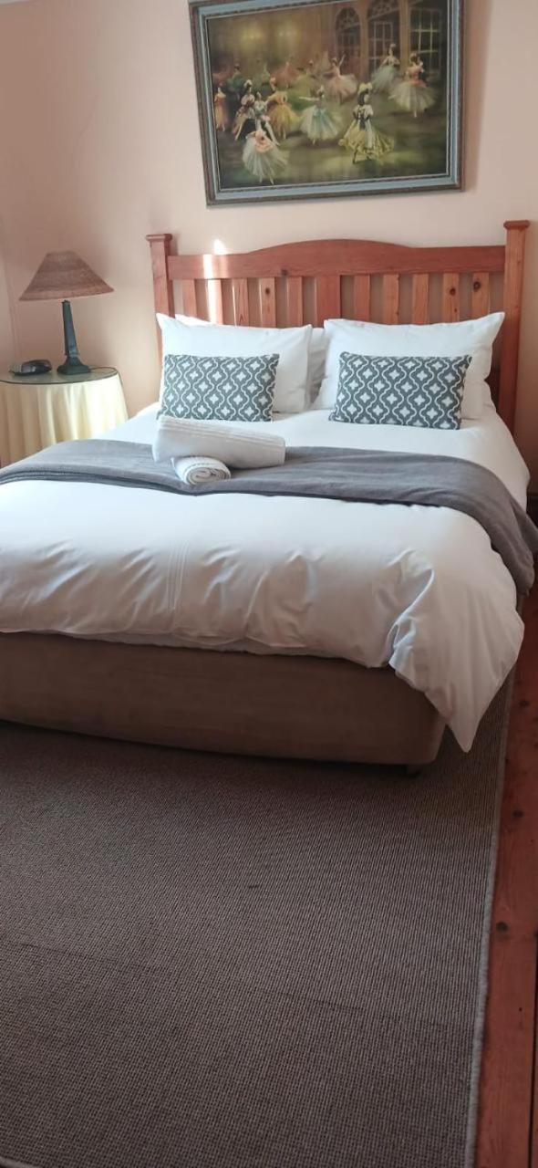 Bellevue Manor * Cape Town